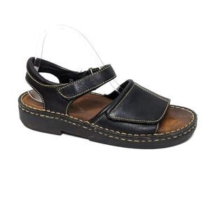 MINNETONKA Black Leather Stitched Sandals 9